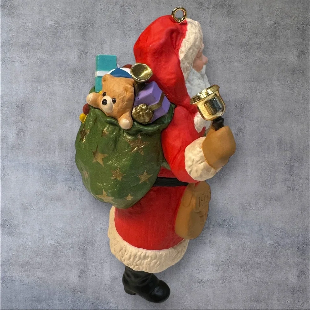 Hallmark Keepsake Merry Olde Santa Ornaments 1992 & 1993 w/ Boxes Lot of 2‎